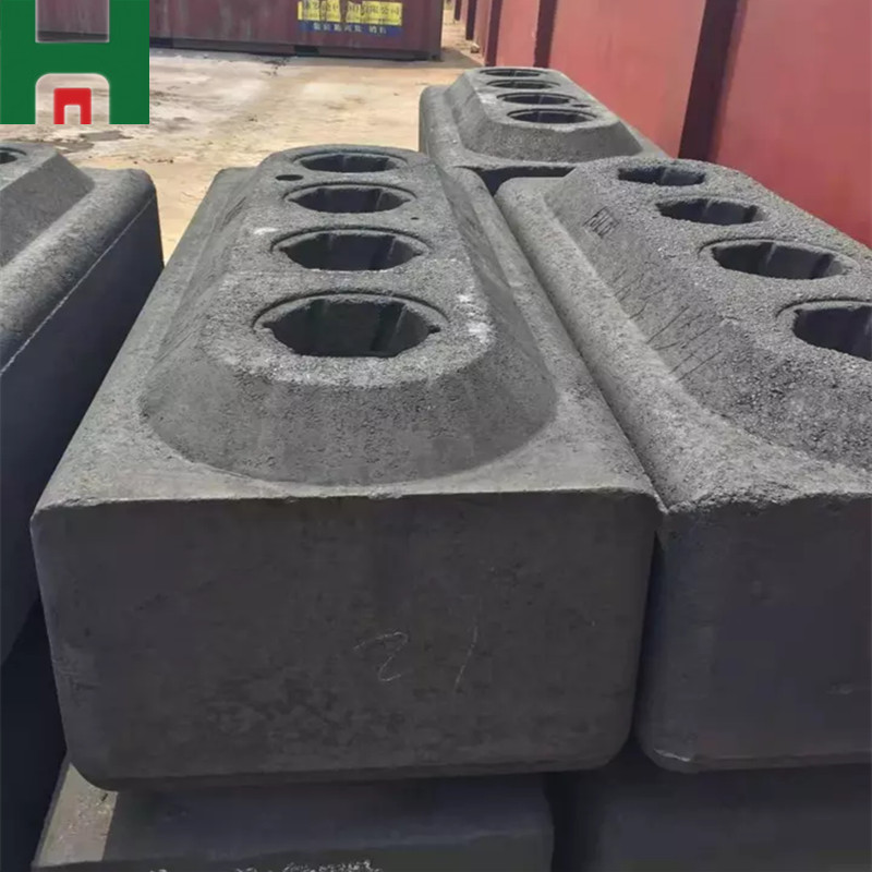 Electrolytic aluminium use the prebaked anode carbon block