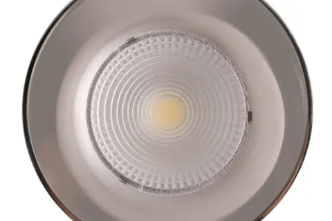Come faccio a sapere se un faretto è a LED?