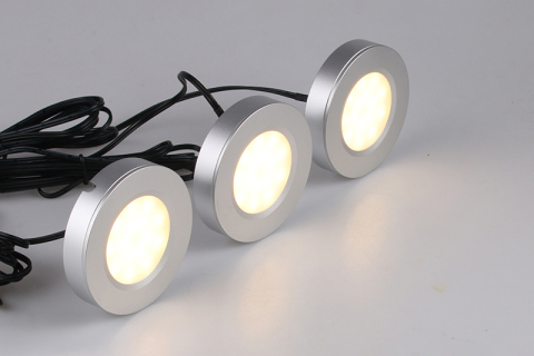 Do motion sensor night lights attract bugs?