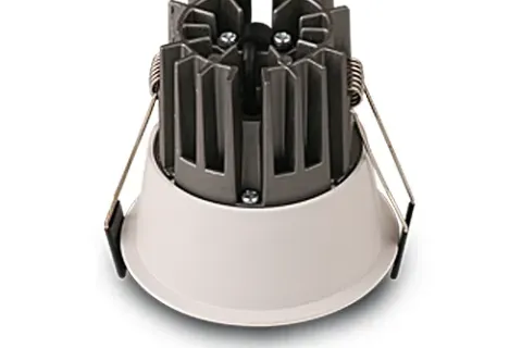 Why can LED spotlights focus light?