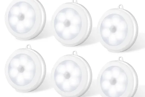 Is there a way to keep the LED motion night light on?