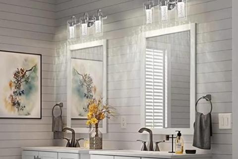 浴室梳妆台灯应该用什么颜色的灯光？