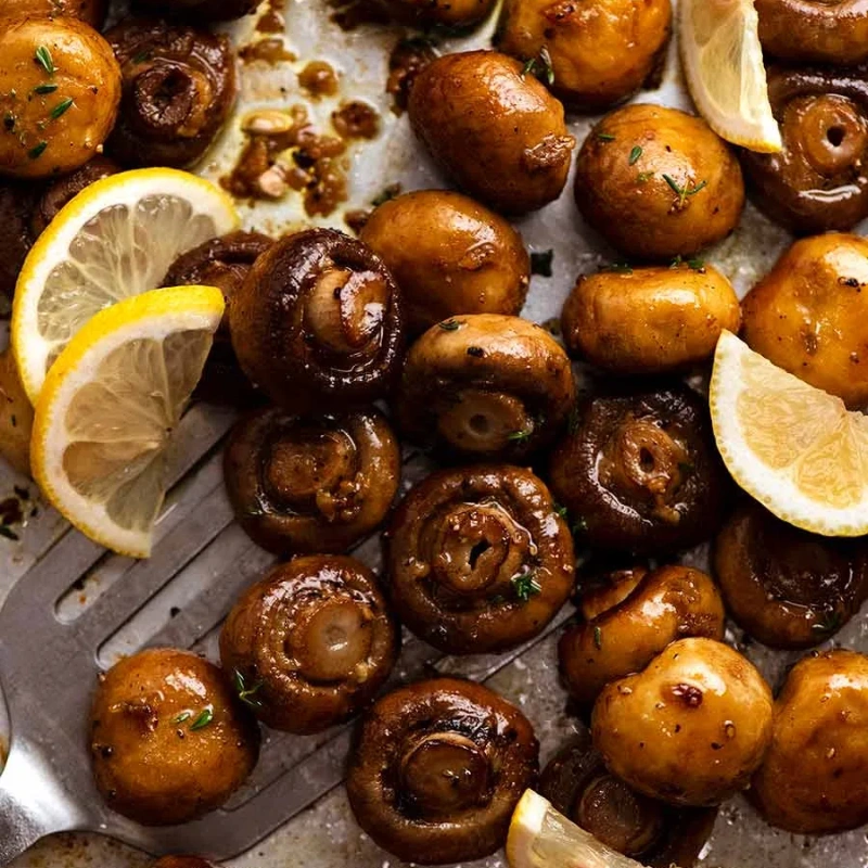 Whole mushroom canned