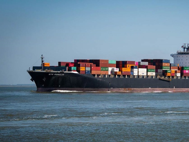 ¿Cuáles son las razones del aumento del transporte marítimo? ¿Cuáles son las razones del aumento del transporte marítimo?