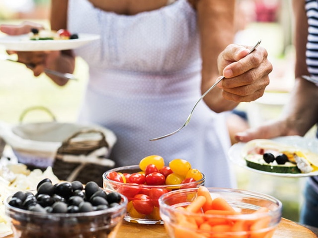 Fruta enlatada: ¿buena o mala? Fruta enlatada: ¿buena o mala?