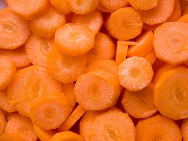 What the Benefits of Canned Carrot Slices