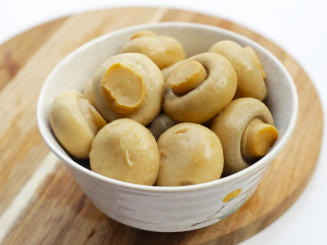 Canned Whole Mushrooms