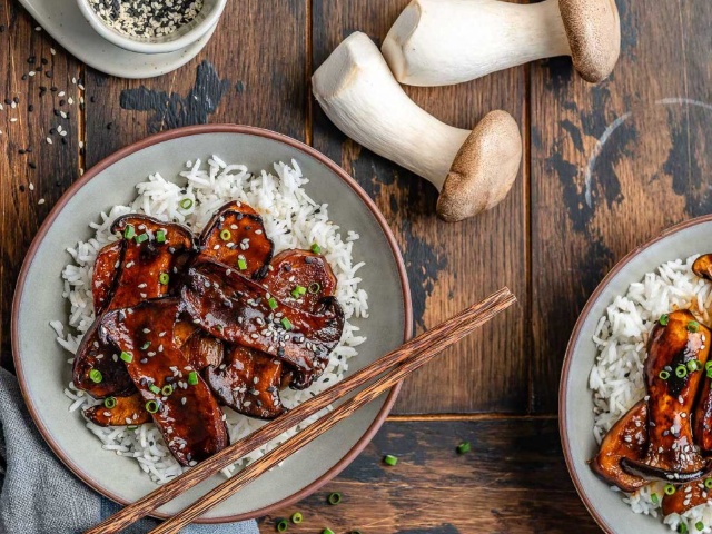 Canned King Oyster Mushrooms: Meaty Texture, Endless Possibilities