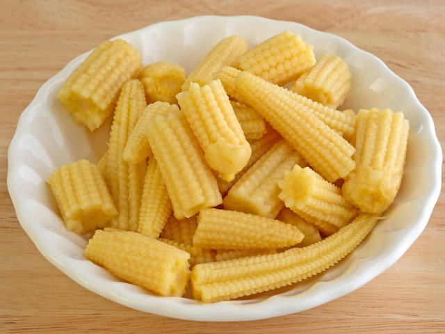 canned baby corn