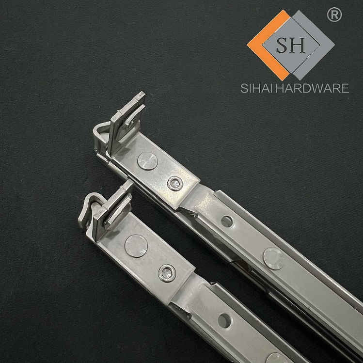 window friction stay
