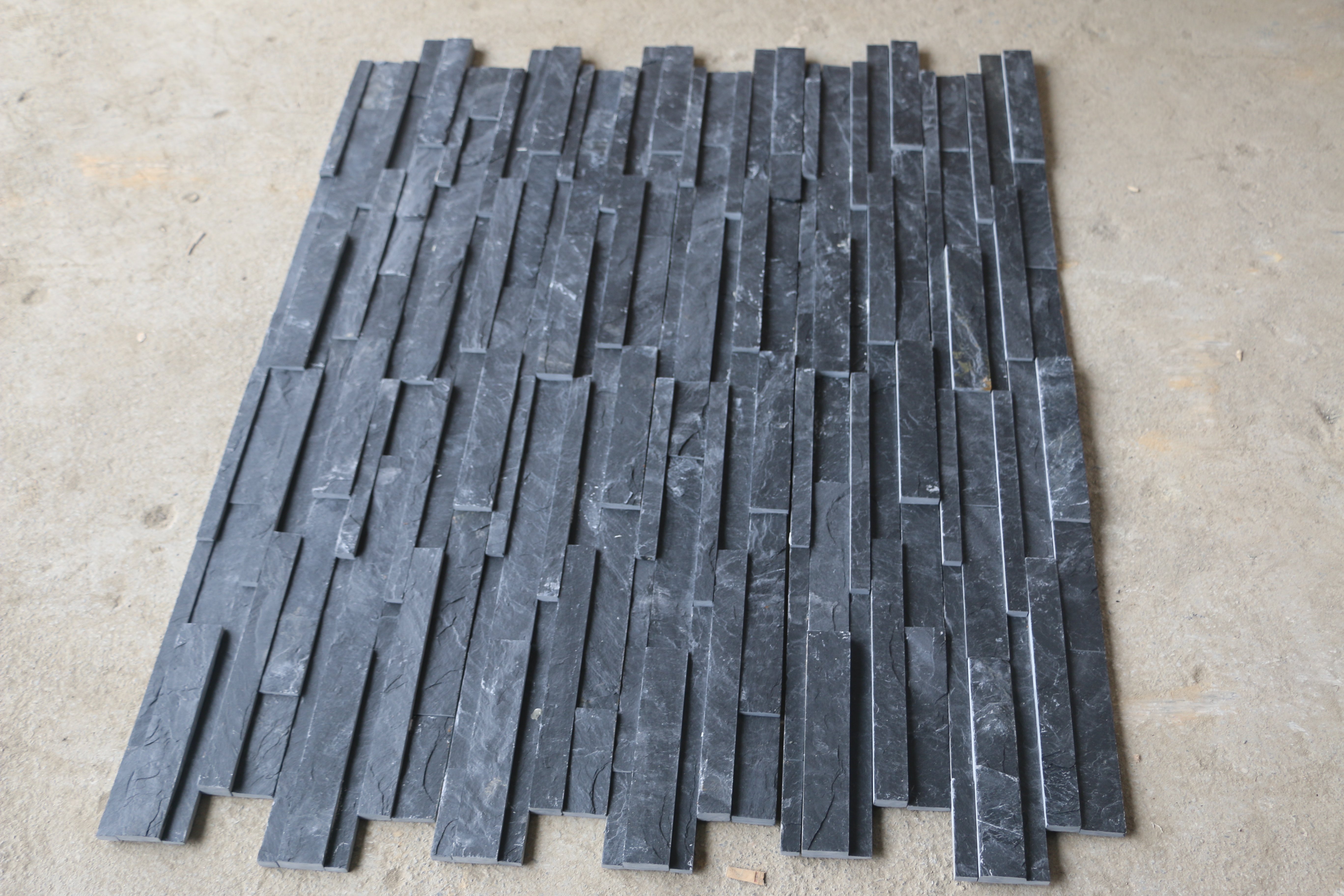 Non-rusty 18 Black Slate Culture Stone