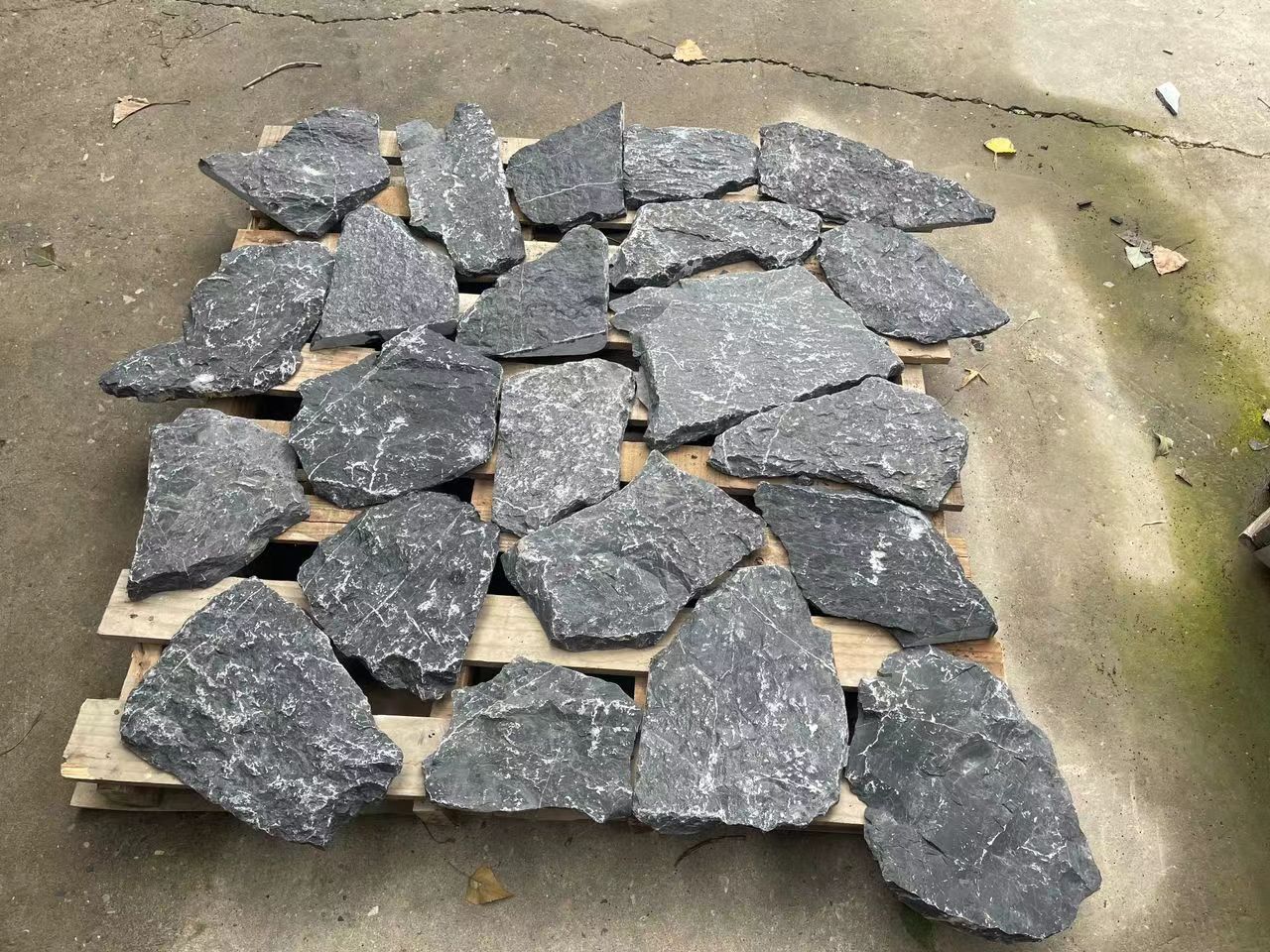 Loose Ledgestone