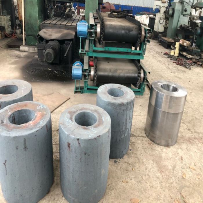 Hollow thick walled pipe