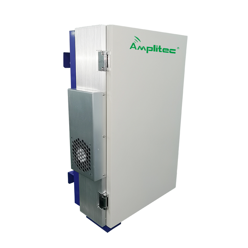 Amplitec Wide Band Outdoor Signal Repeater Booster For Operator