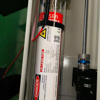 Macchina da taglio laser per metalli e non metalli