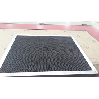 Taglierina laser CO2