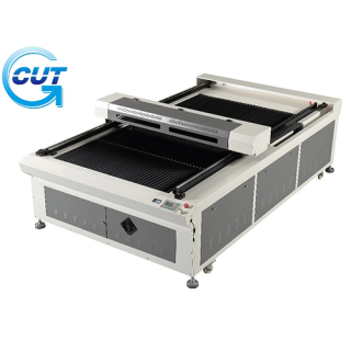 Macchina da taglio laser per metalli e non metalli