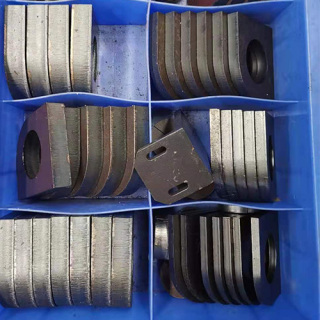 Fiber Laser Cutting Machine with MAX laser souce