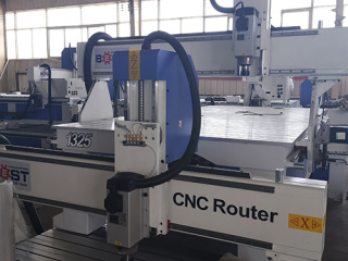 Alte 12 seturi de routere CNC 1325 rezervate de la agentul nostru