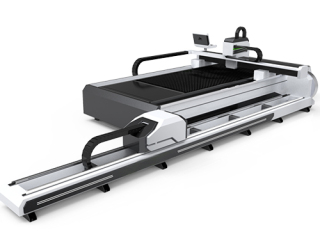 Machine de découpe laser 3000w installée en Russie