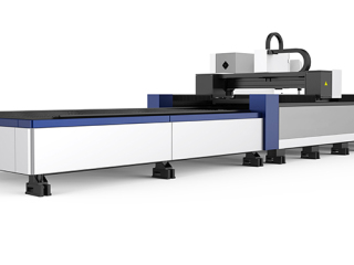 Entretien du compresseur d'air dans la machine de découpe laser à fibre