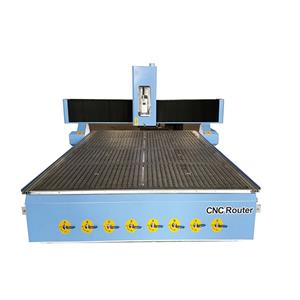 Router CNC per la lavorazione del legno