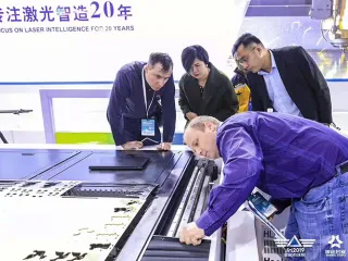 بازدید رهبران از شرکت تجهیزات CNC جنان G-برش، با مسئولیت محدود