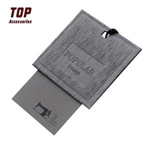 Lipat Atas Kertas Logo Bercetak Dan Tag Rentetan