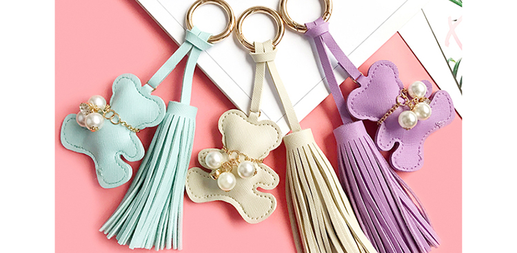 heart leather keychains