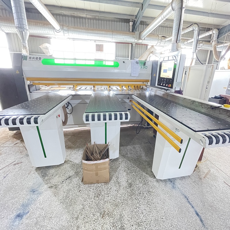 Potongan kayu yang tepat menghemat uang untuk klien