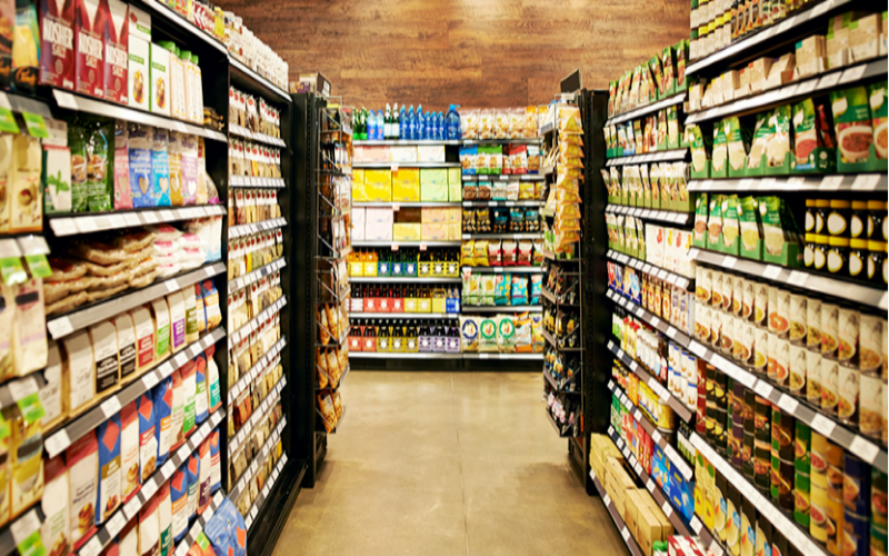 ราคาขายปลีกที่เพิ่มสูงขึ้นทำให้ความต้องการอุปกรณ์ขายปลีกแบบกำหนดเองพุ่งสูงขึ้น