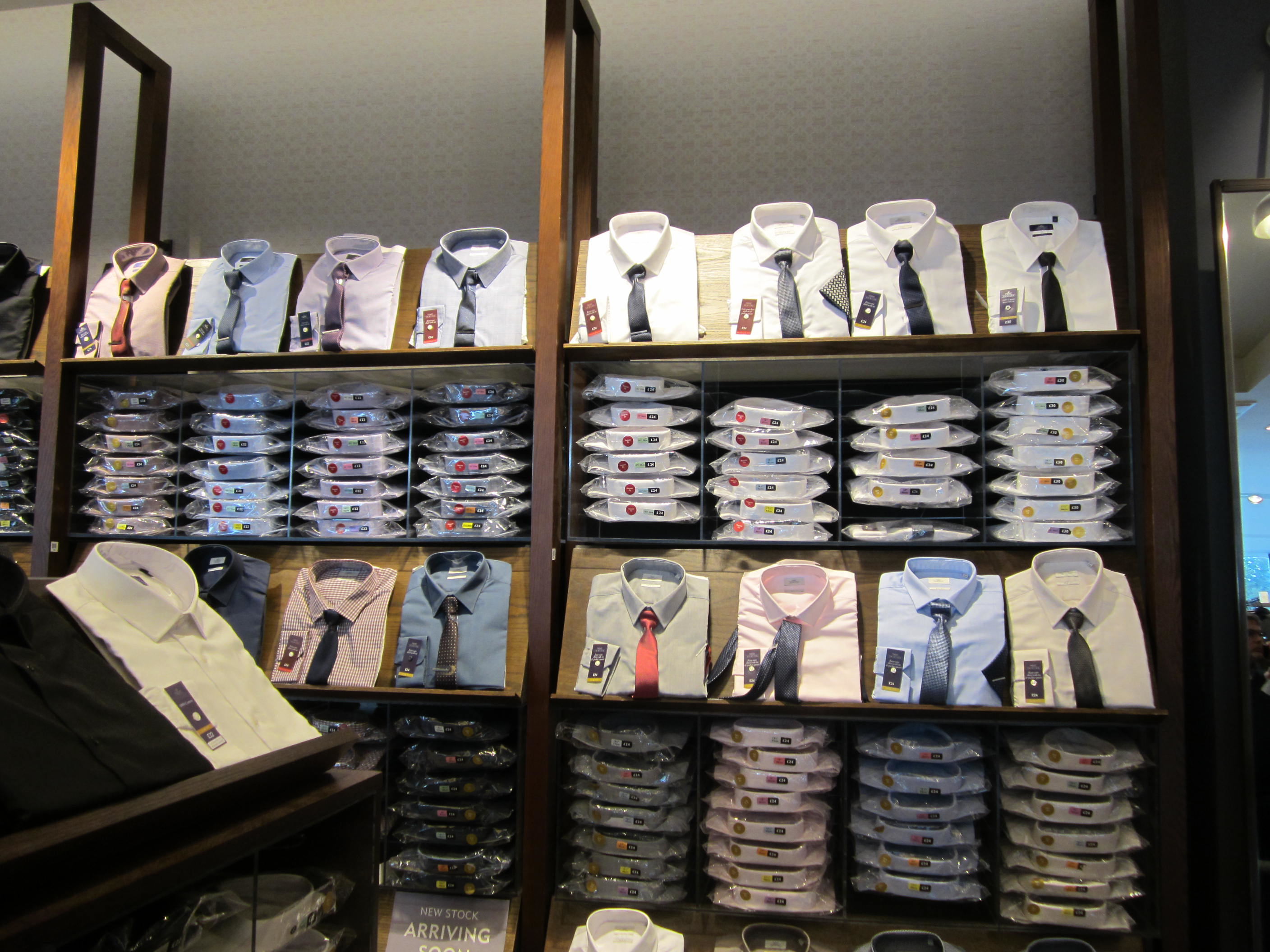 retail clothing display racks