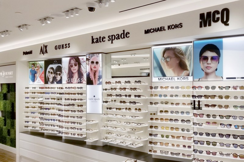 Изготовленные на заказ стеллажи Синтоп, вызывающие желание покупателей совершить покупку