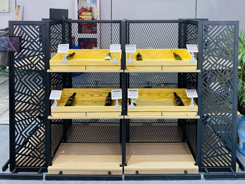 Устойчивое развитие и стеллажи для выставки товаров в Синтоп