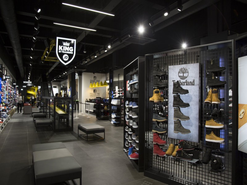 Sintop Redefines Precision in Custom Display Rack Manufacturing with Advanced Wire Grid Production