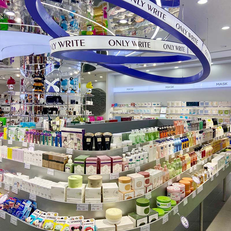 custom makeup displays