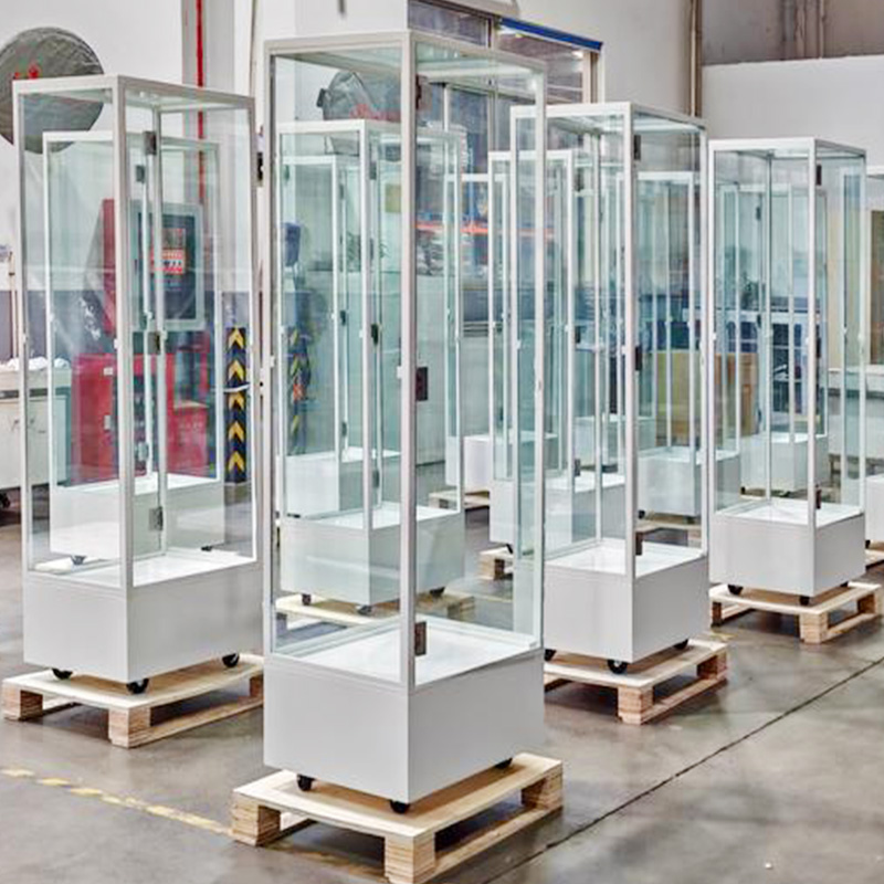 شیشے اور بڑے زیورات کے ڈسپلے کیسز کو کیسے بہتر بنایا جائے۔