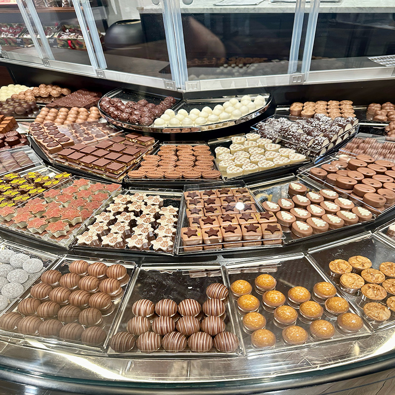 candy display shelves