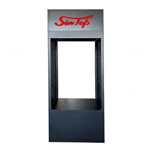 เตาอบติดผนังสองชั้นสำหรับจัดแสดงในโชว์รูมเครื่องใช้ไฟฟ้าในครัว