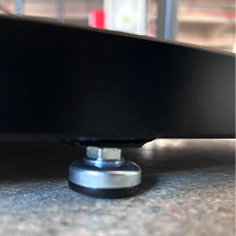 Curved Base Clothing Display Rack Manufacturers, Curved Base Clothing Display Rack Factory, Supply Curved Base Clothing Display Rack Retail Solution