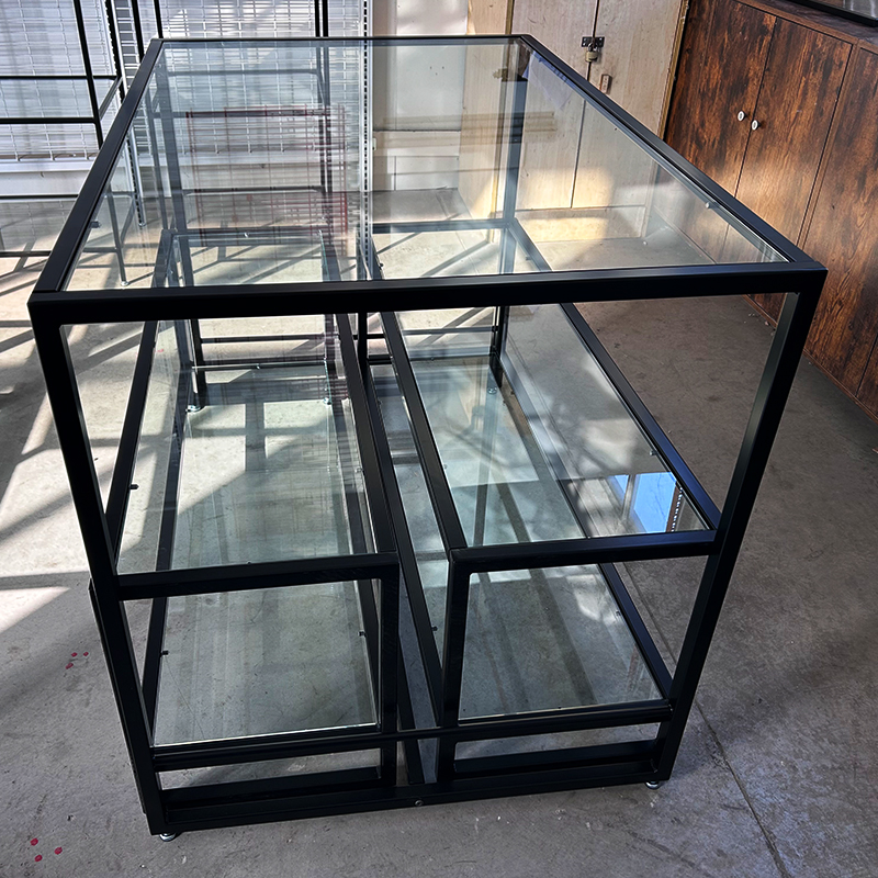 Tiered Glass Retail Display Table Set Manufacturers, Tiered Glass Retail Display Table Set Factory, Supply Tiered Glass Retail Display Table Set Retail Solution