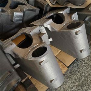 Steel casting components for petrochemical