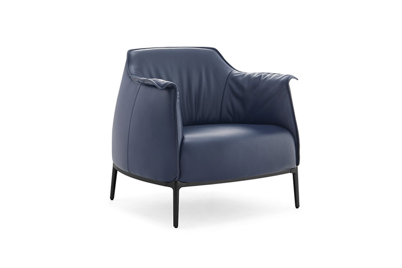 Circular Comfy Freedim Leather Armchair