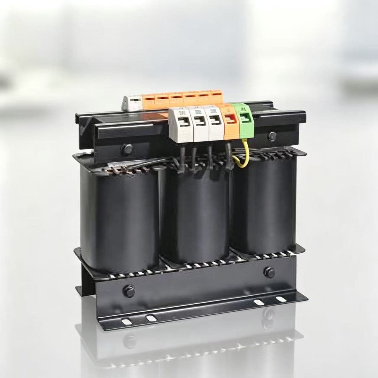 Dry Type Three Phase Transformer