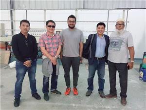 Máy thủy tinh 2018 tại nhà máy của khách hàng Dubai