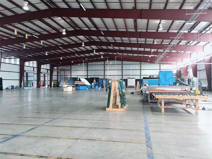 الآلات في مصنع عميل الولايات المتحدة