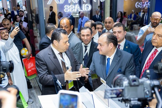 A Exposição Internacional de Vidro Egípcia Glass + WinDoorex Middle East foi concluída com sucesso