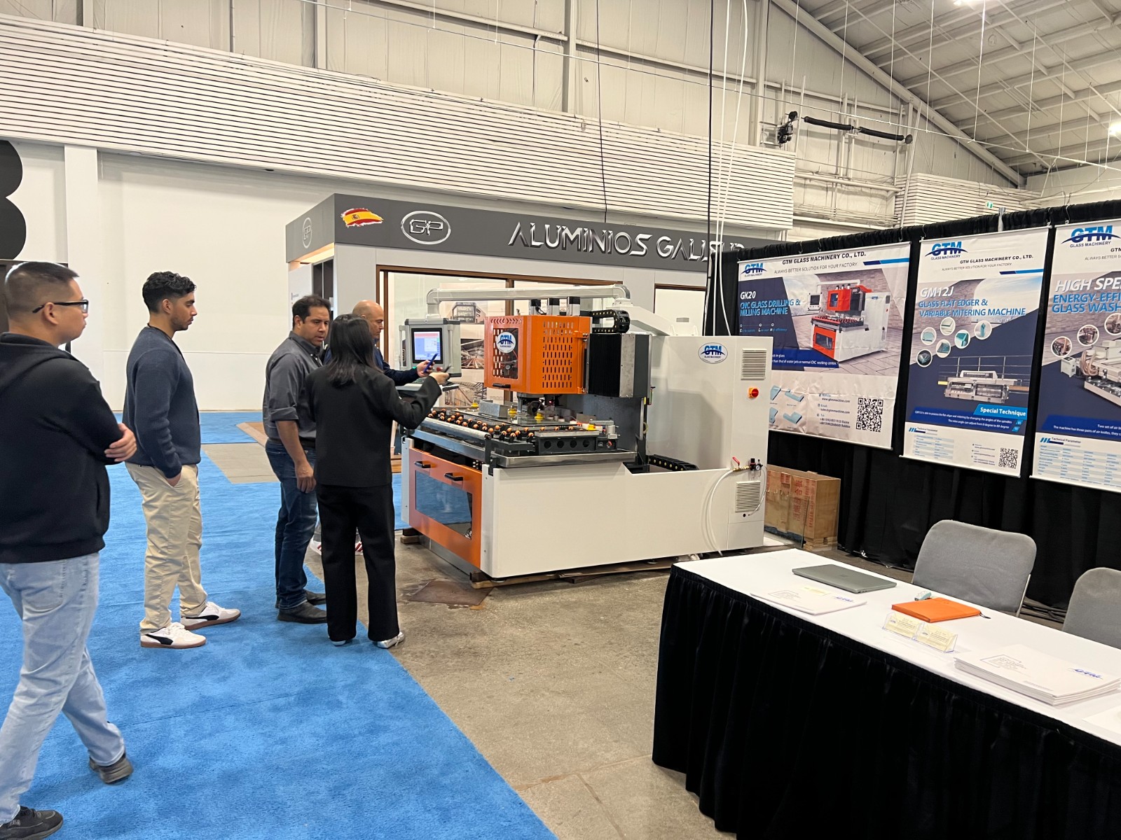 CNC glass cut out machine
