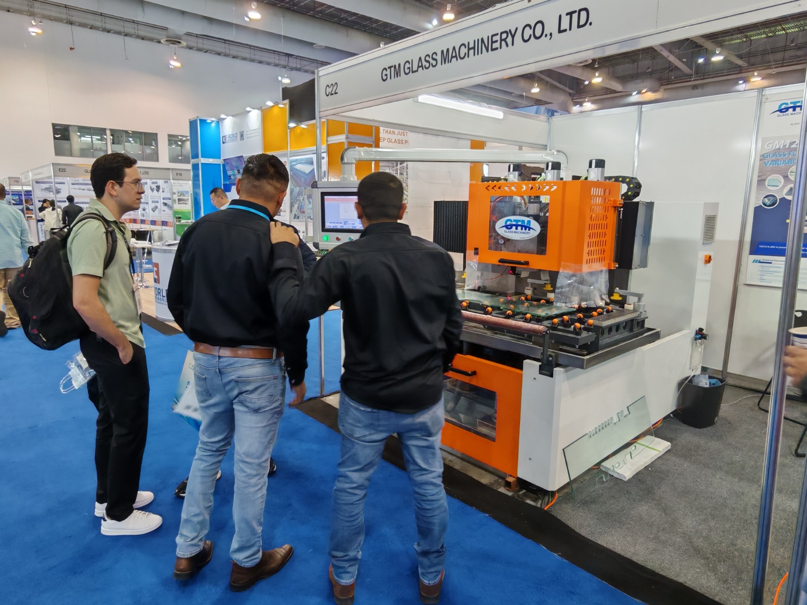 CNC glass cut out machine