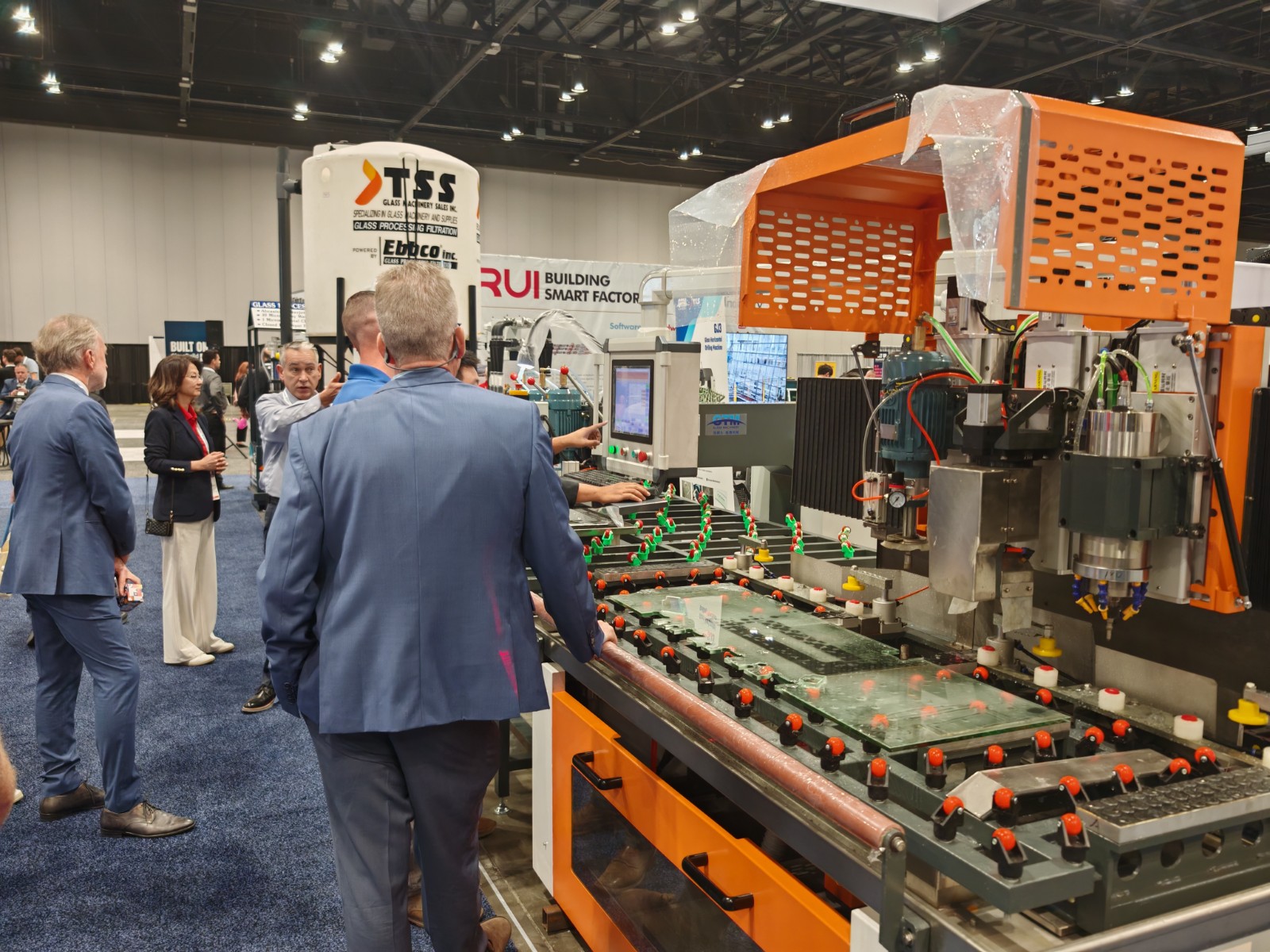 glass cut out machine